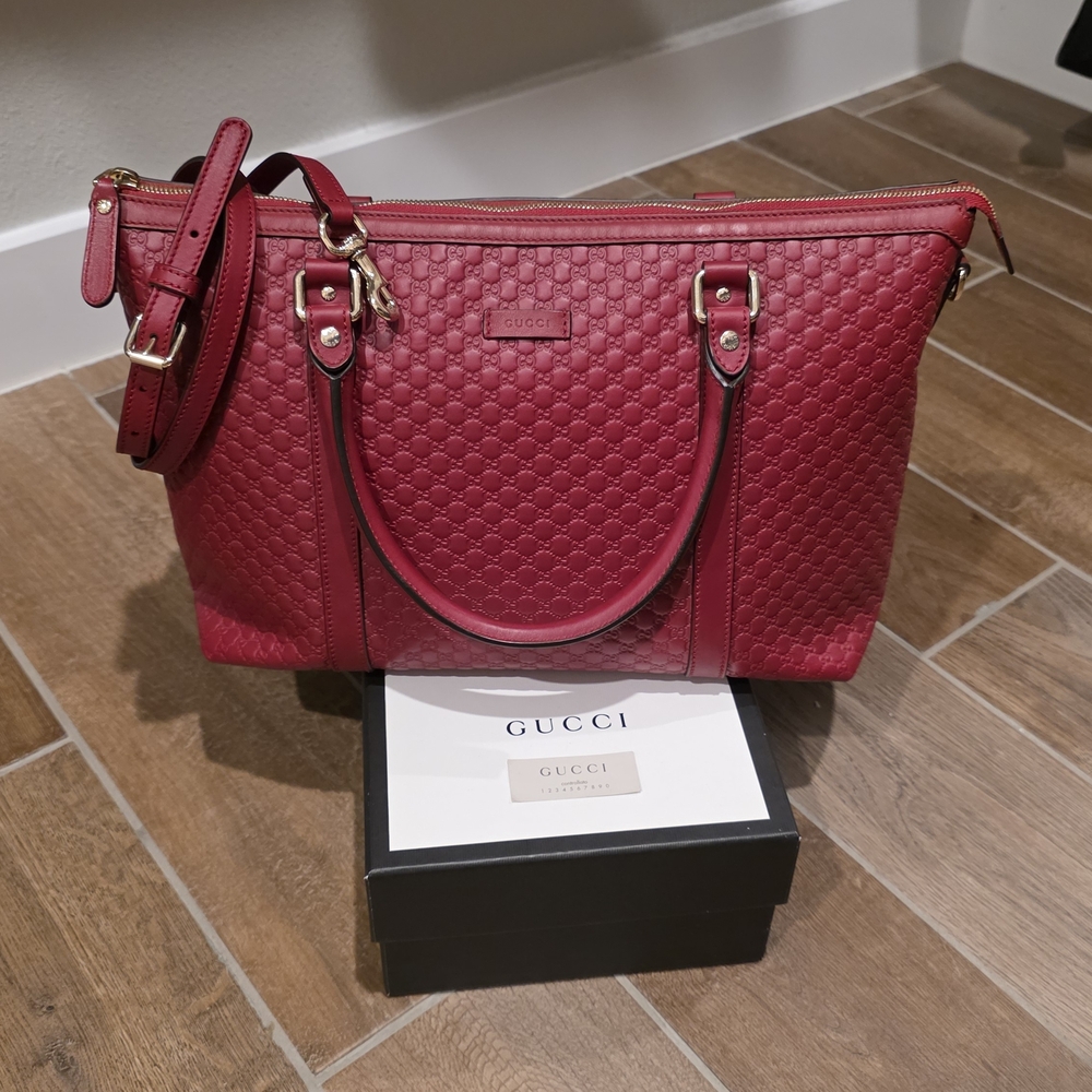 Gucci Red Quilted Women's Bag